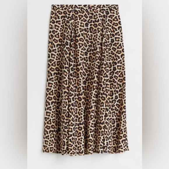 H&M Light Beige/Leopard Print calf-length skirt size 10 - Picture 1 of 3